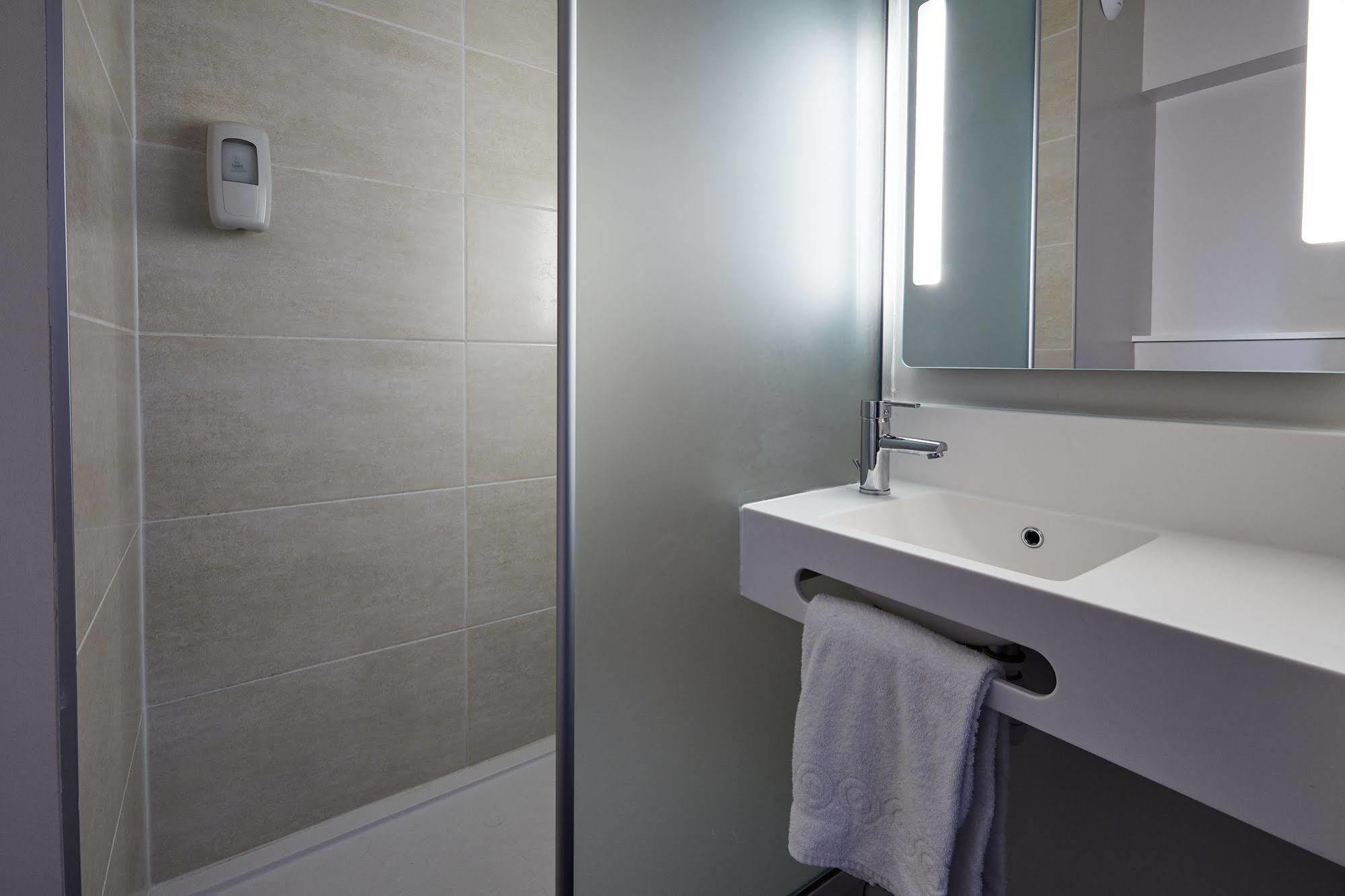 B&B Hotel Troyes Barberey Екстер'єр фото