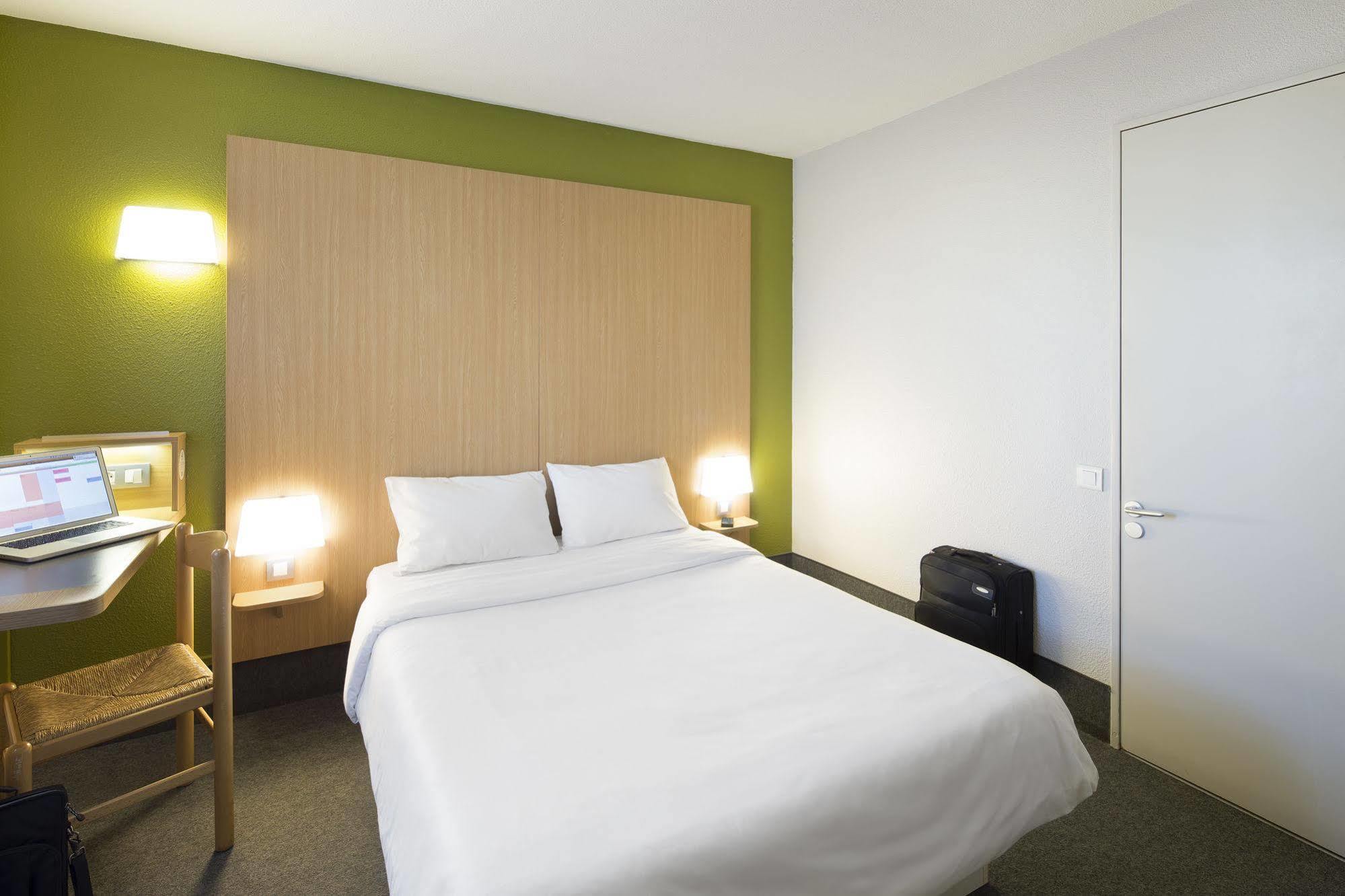 B&B Hotel Troyes Barberey Екстер'єр фото